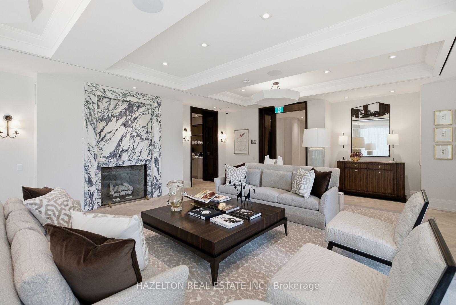 77 Clarendon Avenue 205, Toronto Unit: 205