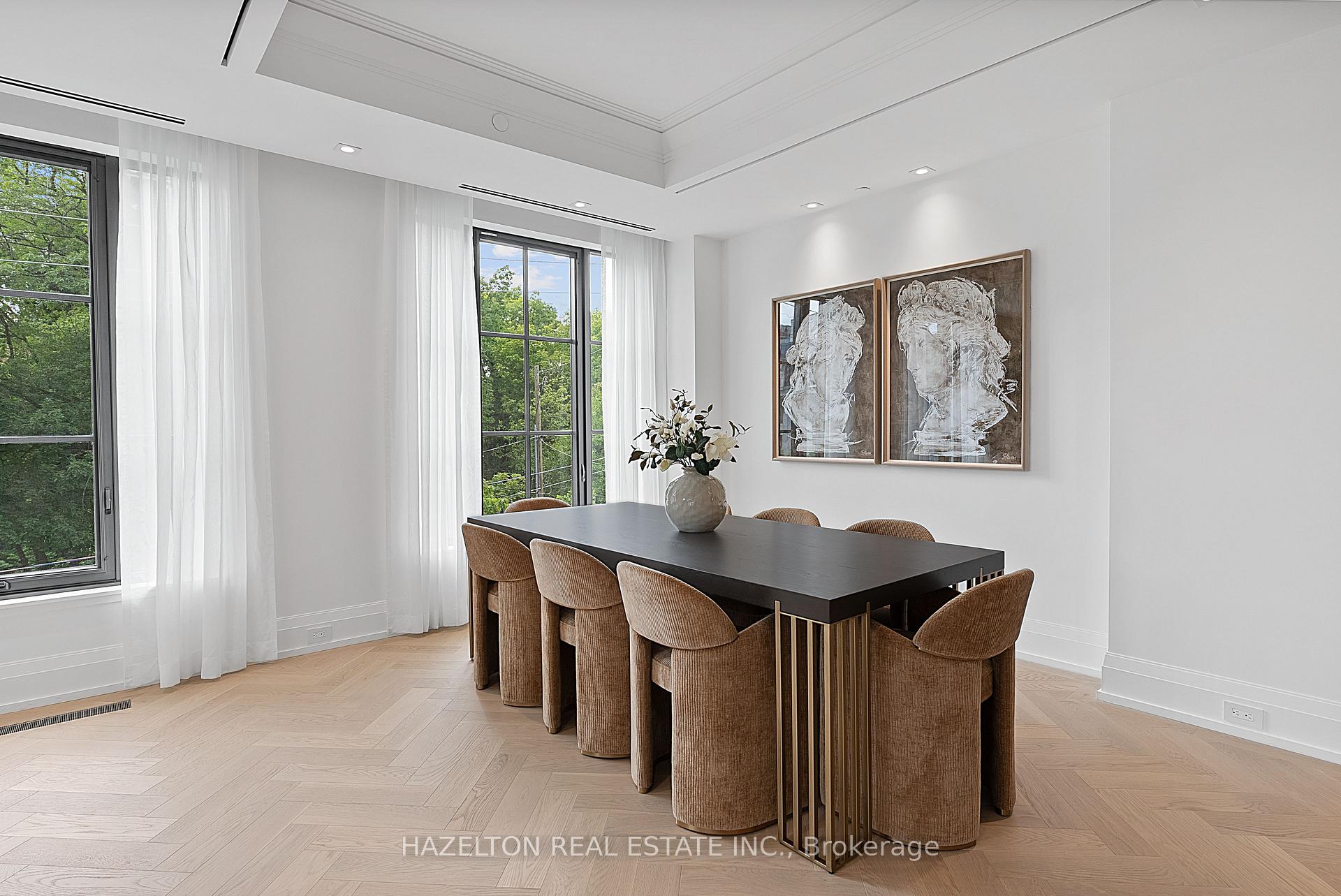 77 Clarendon Avenue 205, Toronto Unit: 205