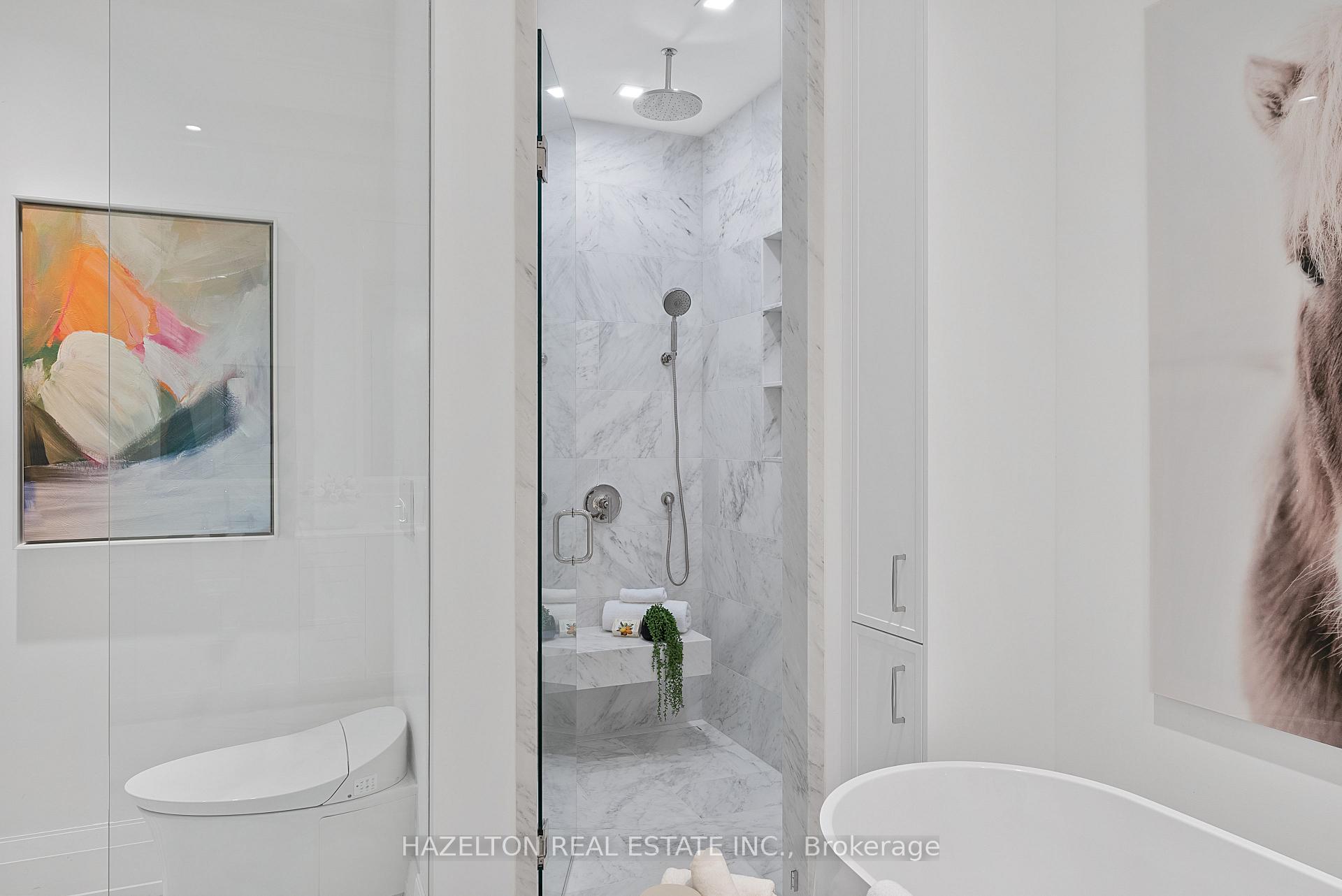 77 Clarendon Avenue 205, Toronto Unit: 205