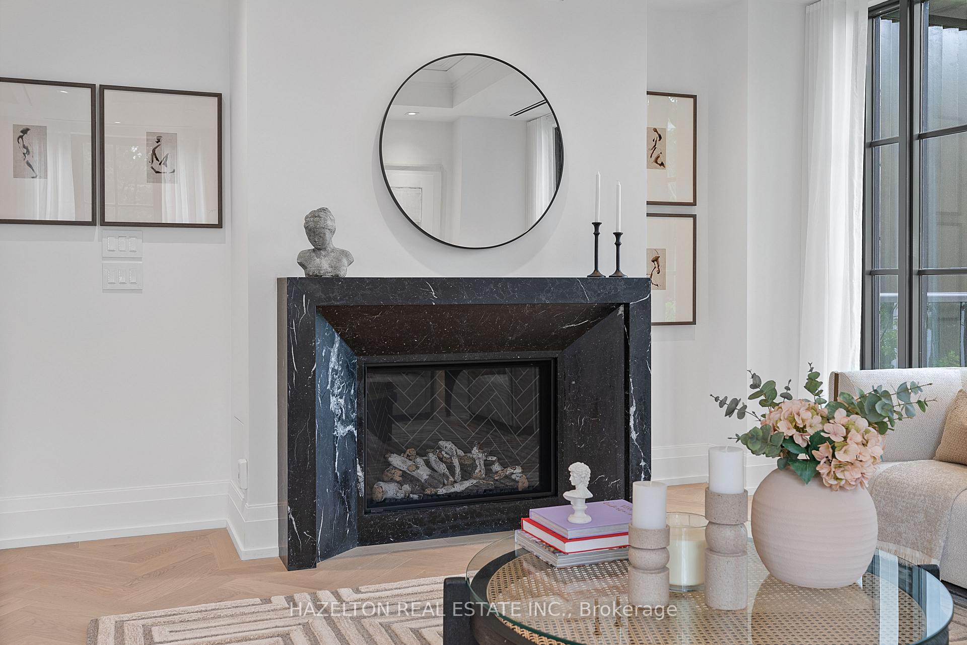 77 Clarendon Avenue 205, Toronto Unit: 205