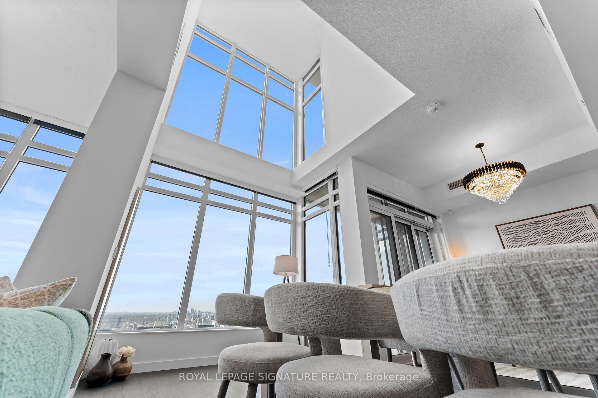 1 Concord Cityplace Way PH7001, Toronto Unit: PH7001