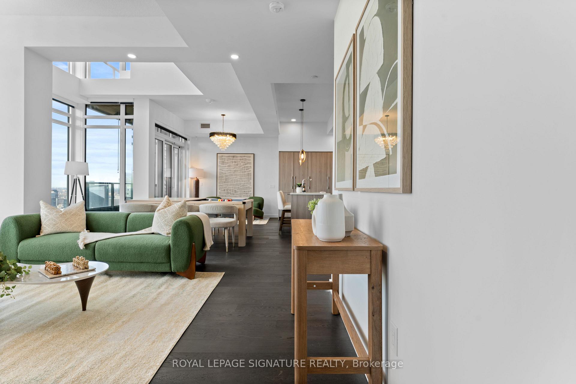1 Concord Cityplace Way PH7001, Toronto Unit: PH7001
