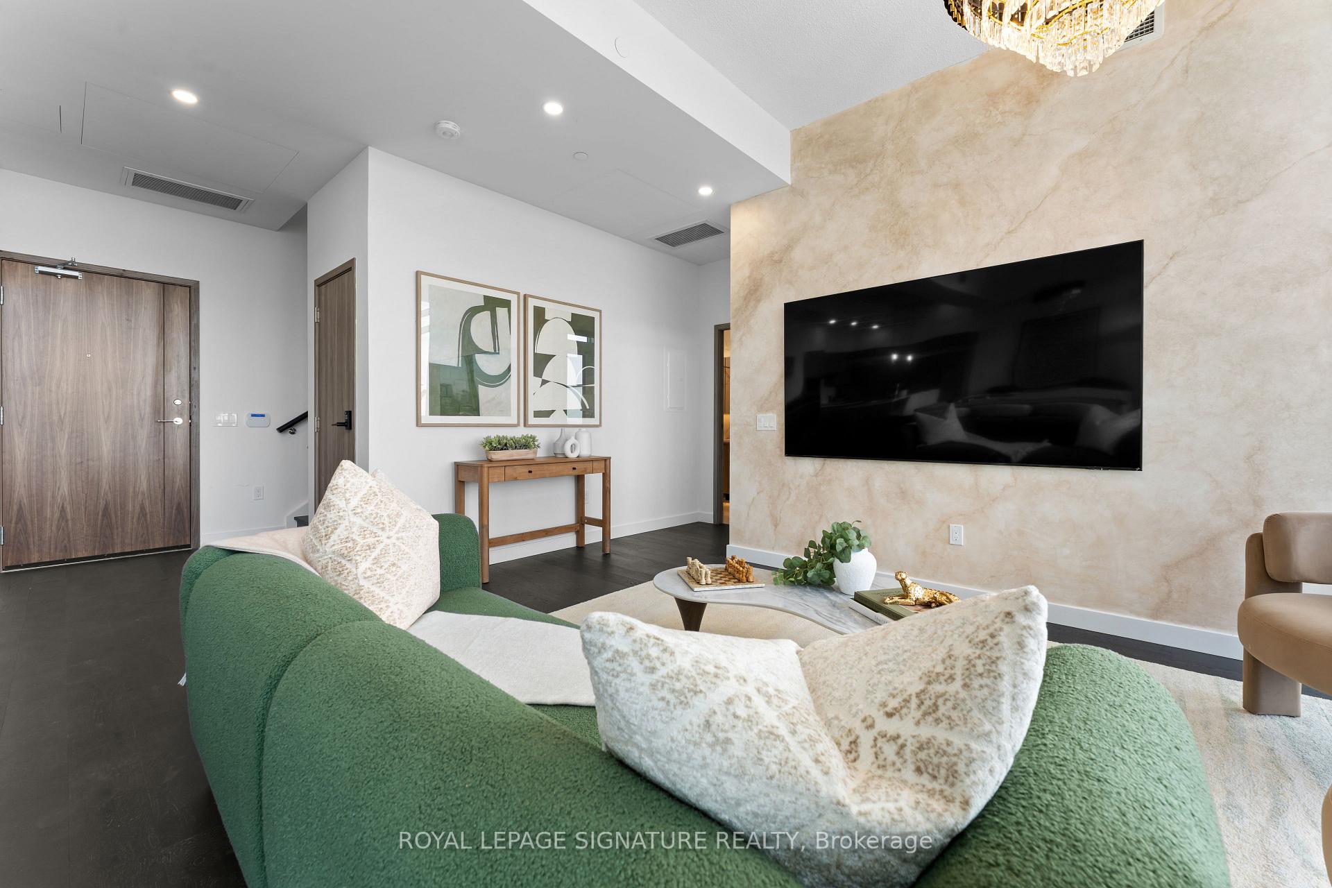 1 Concord Cityplace Way PH7001, Toronto Unit: PH7001