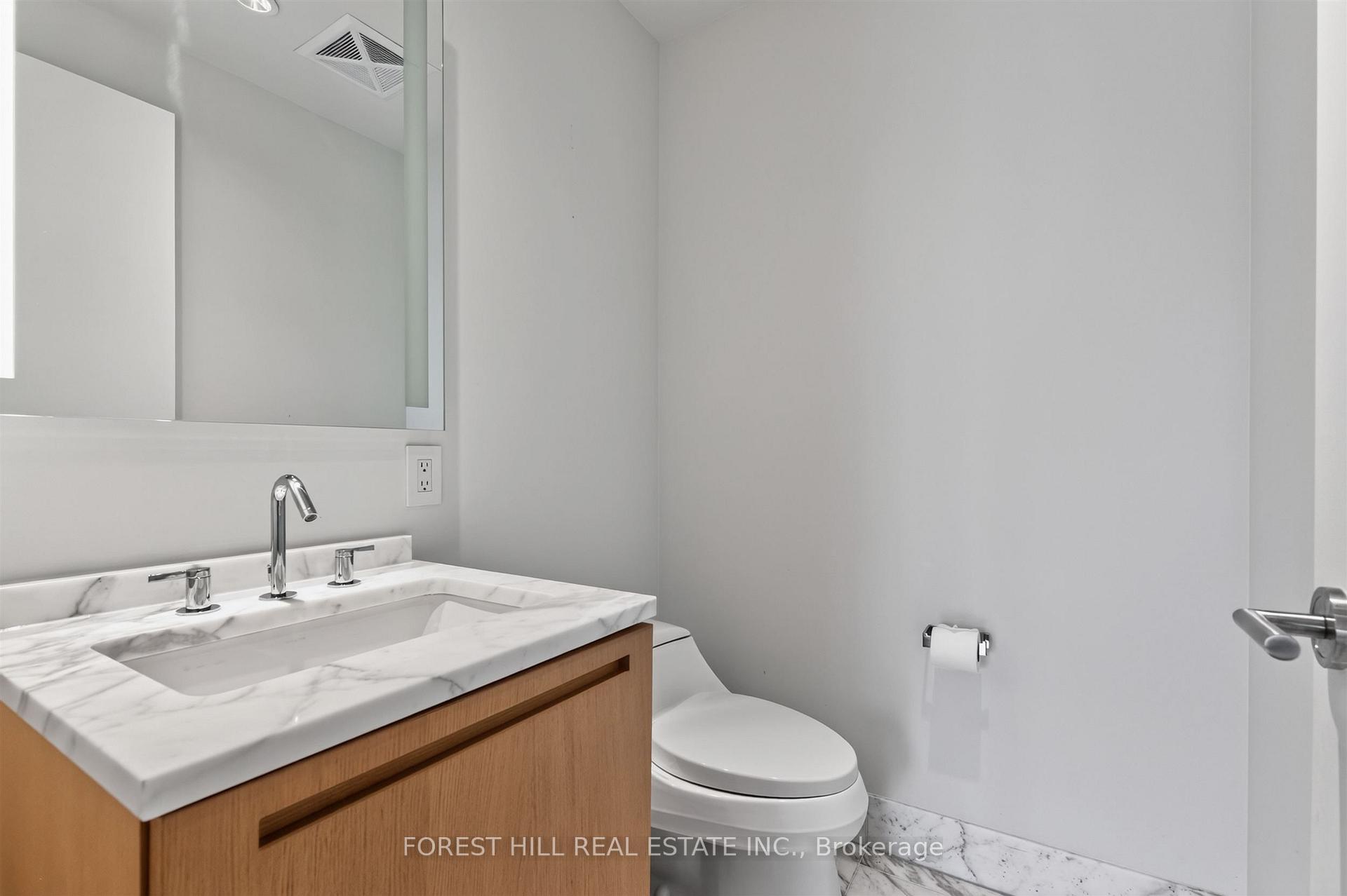 180 University Avenue 2305, Toronto Unit: 2305