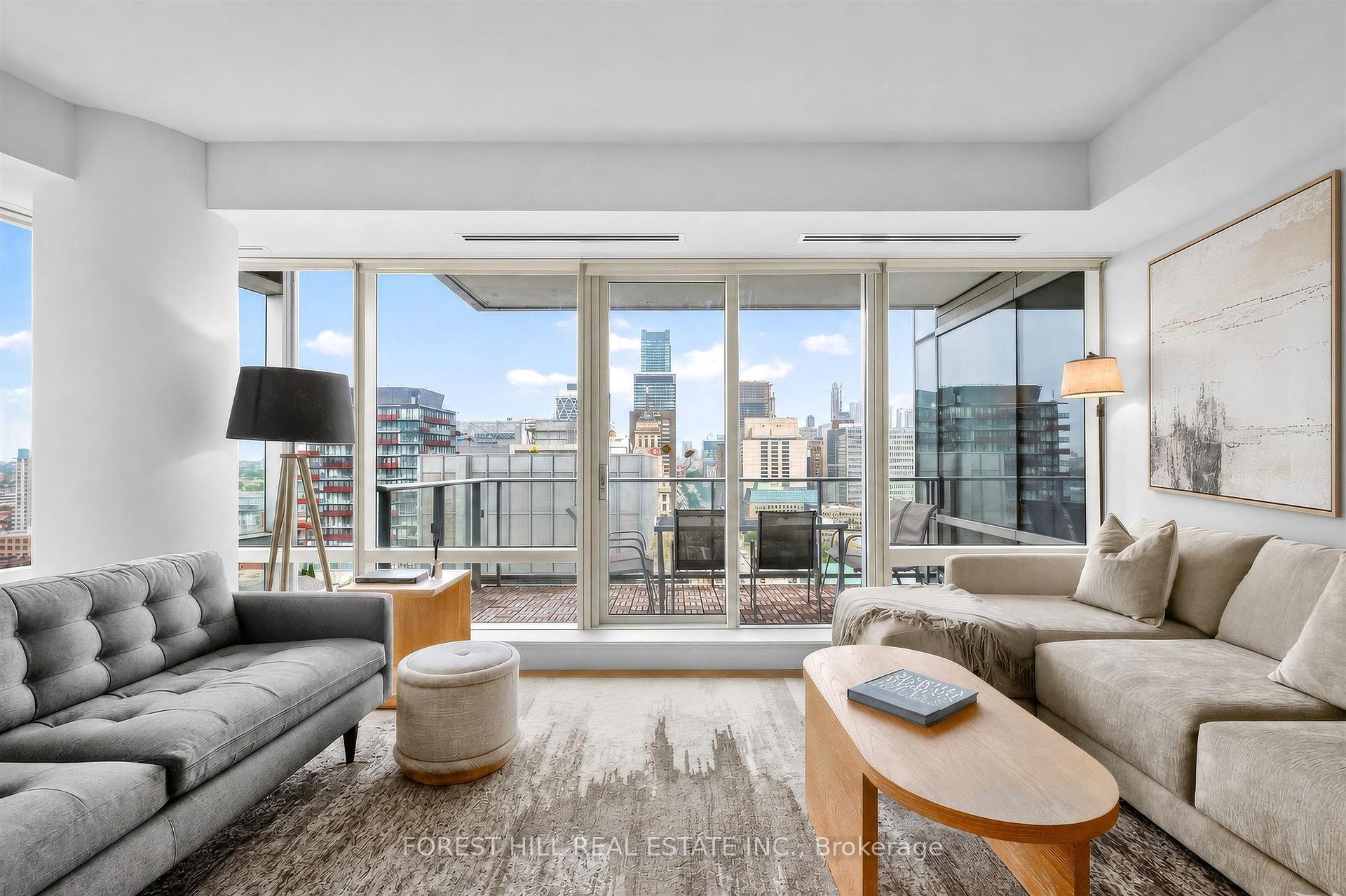 180 University Avenue 2305, Toronto Unit: 2305