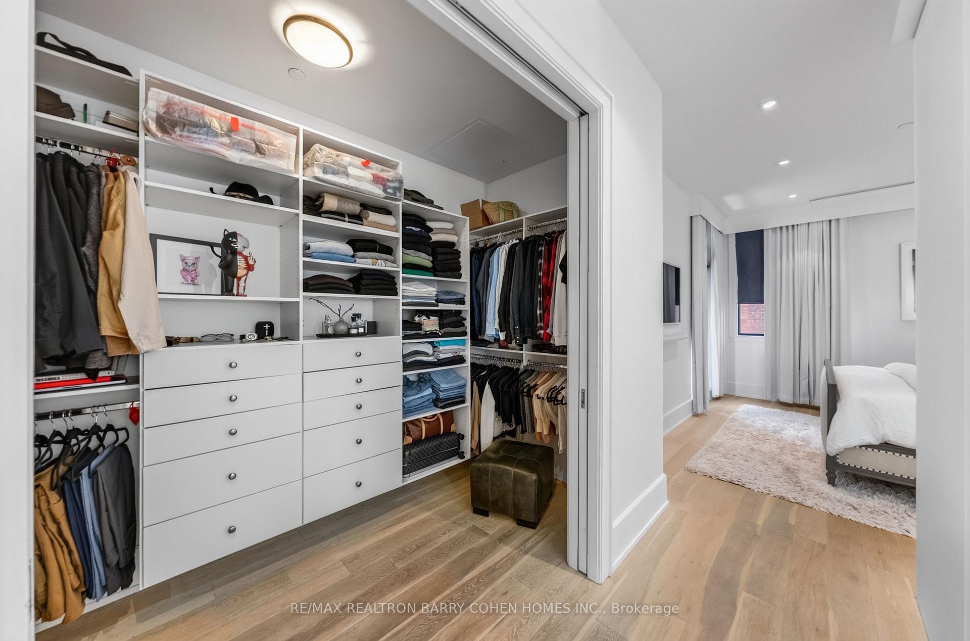36 Hazelton Avenue 2A, Toronto Unit: 2A