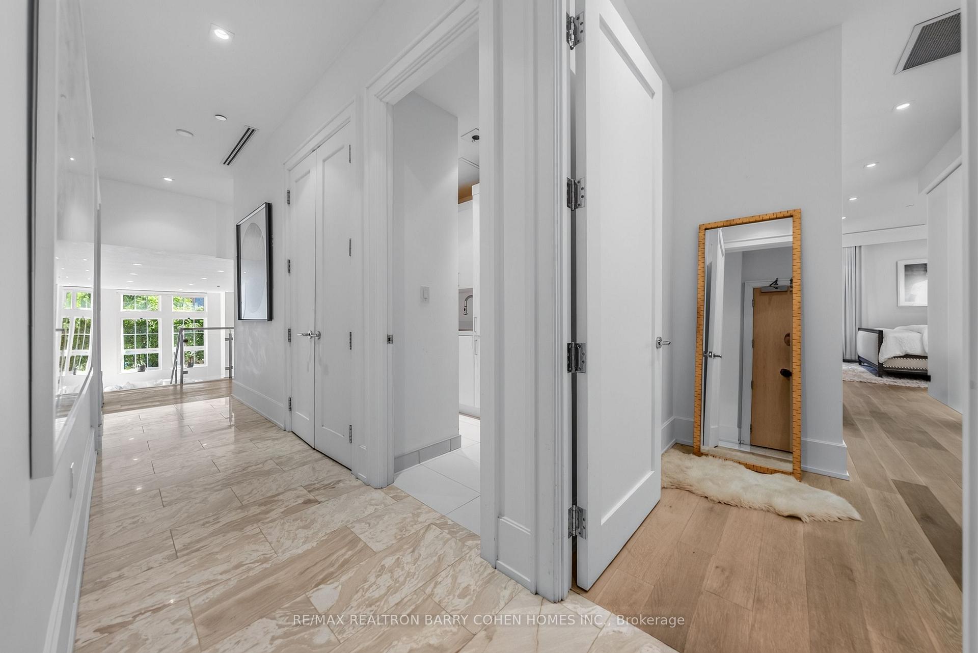 36 Hazelton Avenue 2A, Toronto Unit: 2A