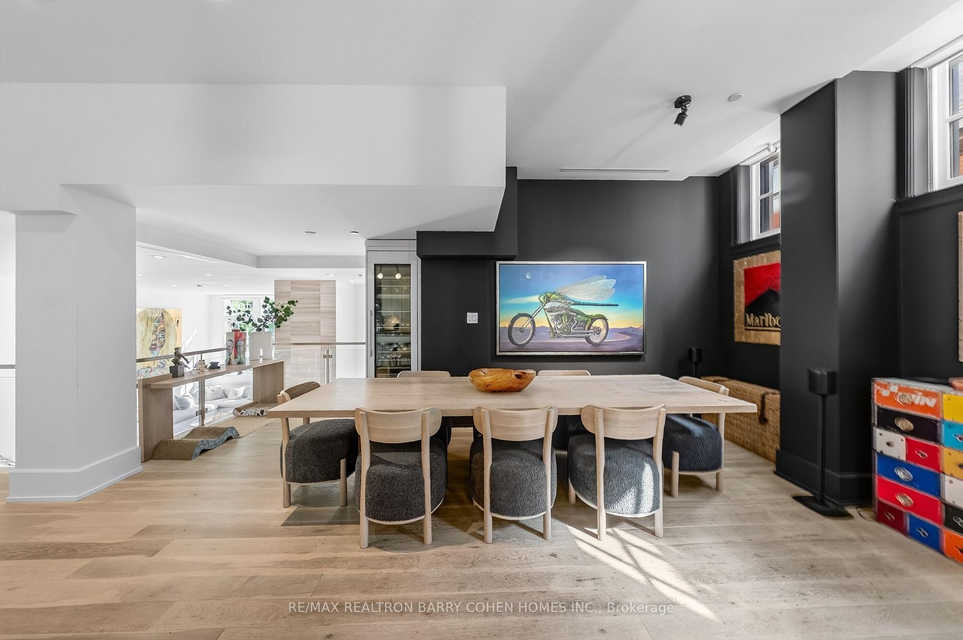 36 Hazelton Avenue 2A, Toronto Unit: 2A