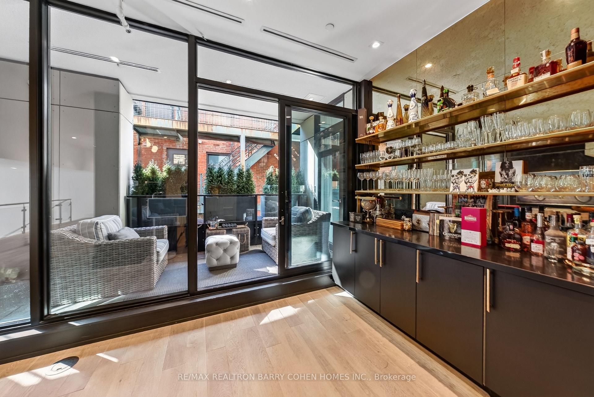 36 Hazelton Avenue 2A, Toronto Unit: 2A
