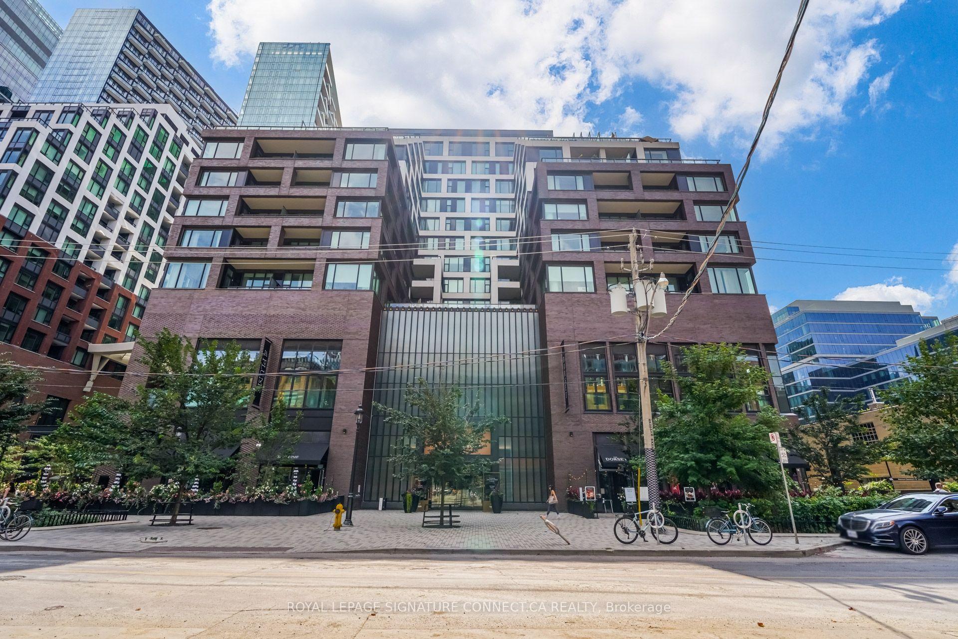 455 Wellington Street W 402, Toronto Unit: 402