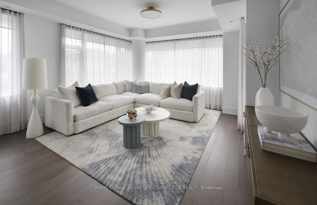 455 Wellington Street W 402, Toronto Unit: 402