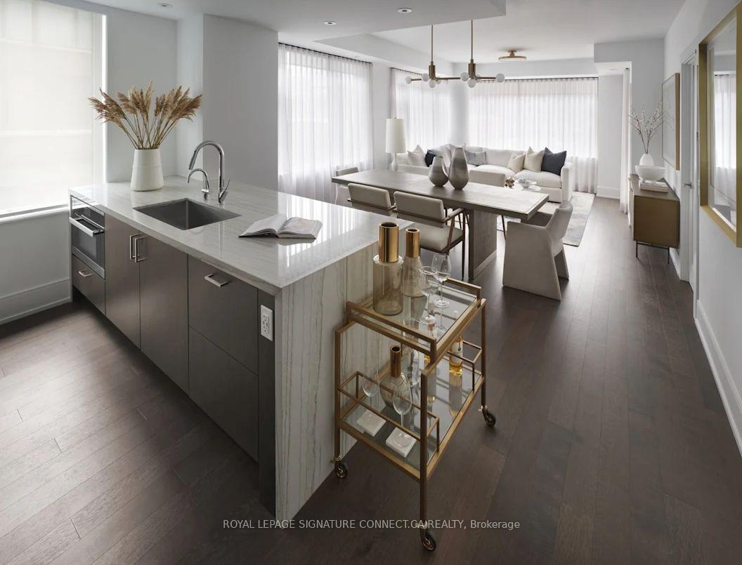 455 Wellington Street W 402, Toronto Unit: 402