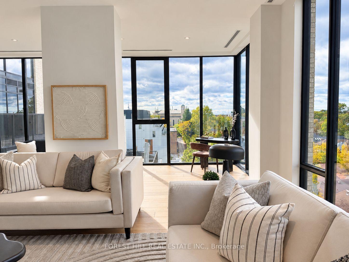 2010 Bathurst Street 6A, Toronto Unit: 6A
