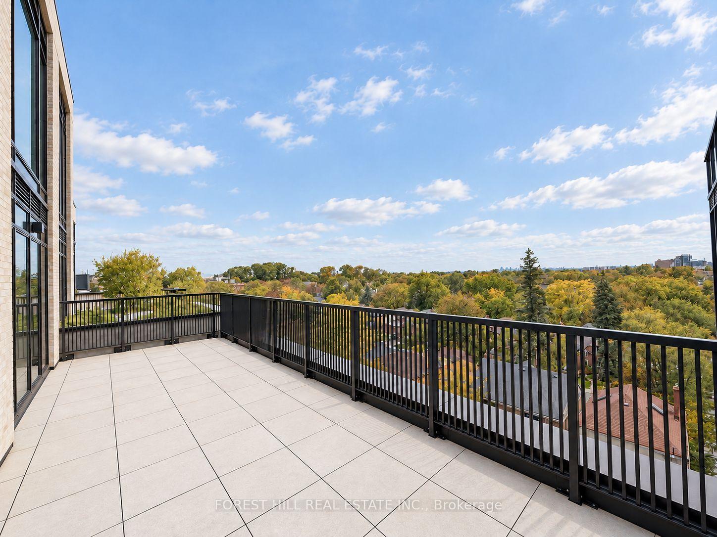 2010 Bathurst Street 6A, Toronto Unit: 6A