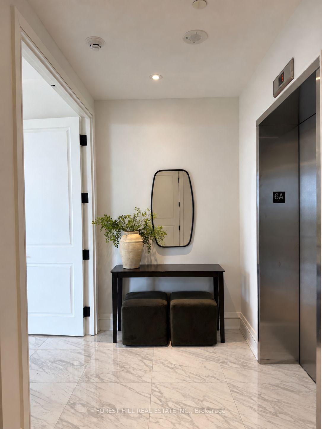 2010 Bathurst Street 6A, Toronto Unit: 6A