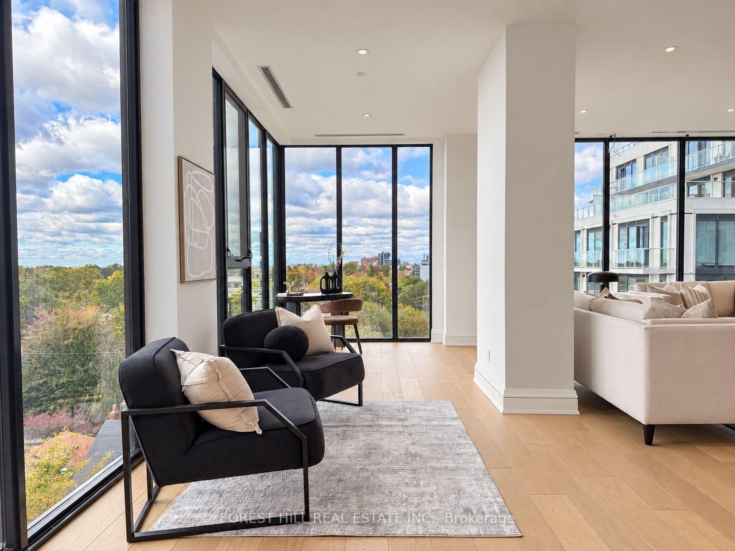 2010 Bathurst Street 6A, Toronto Unit: 6A