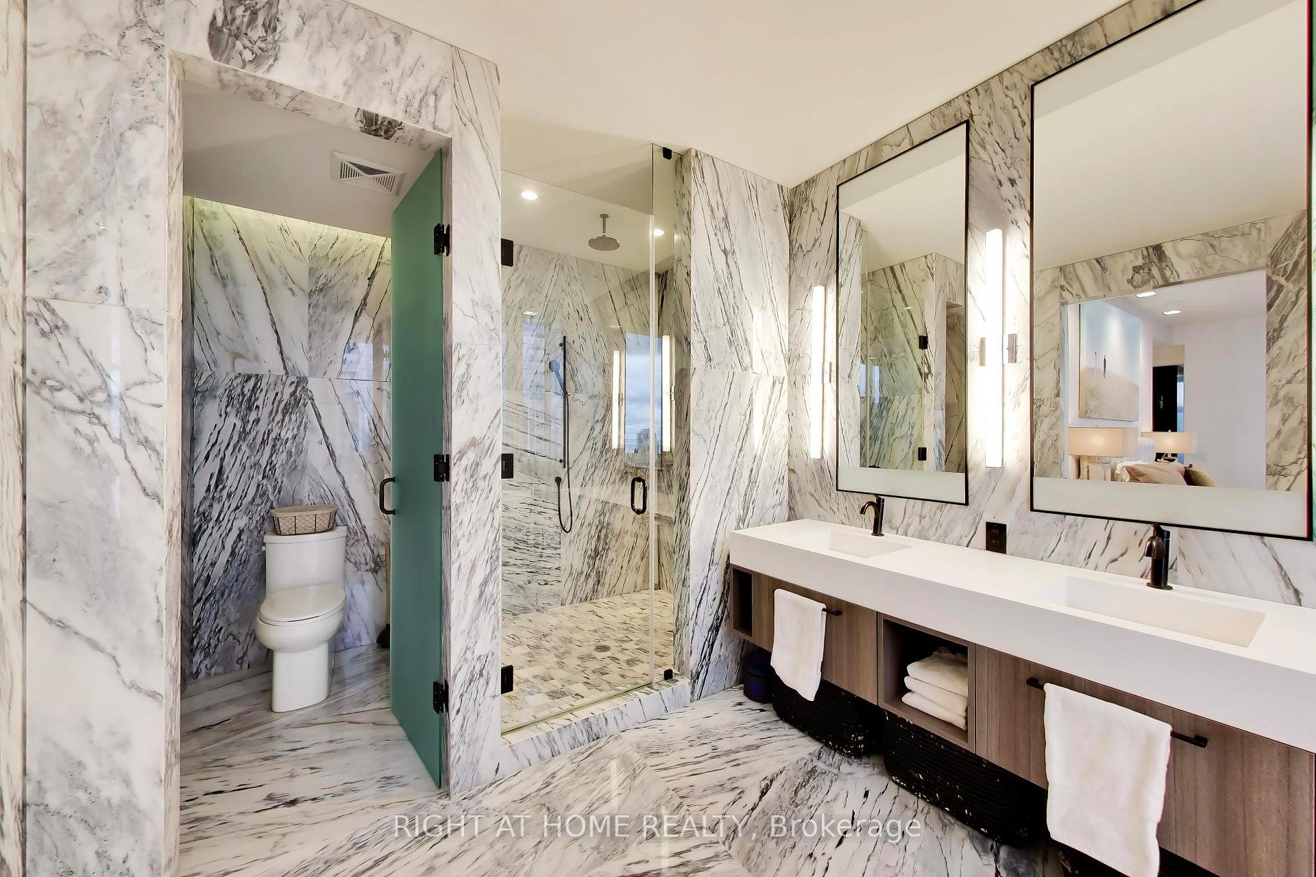 30 Nelson Street PH102, Toronto Unit: PH102