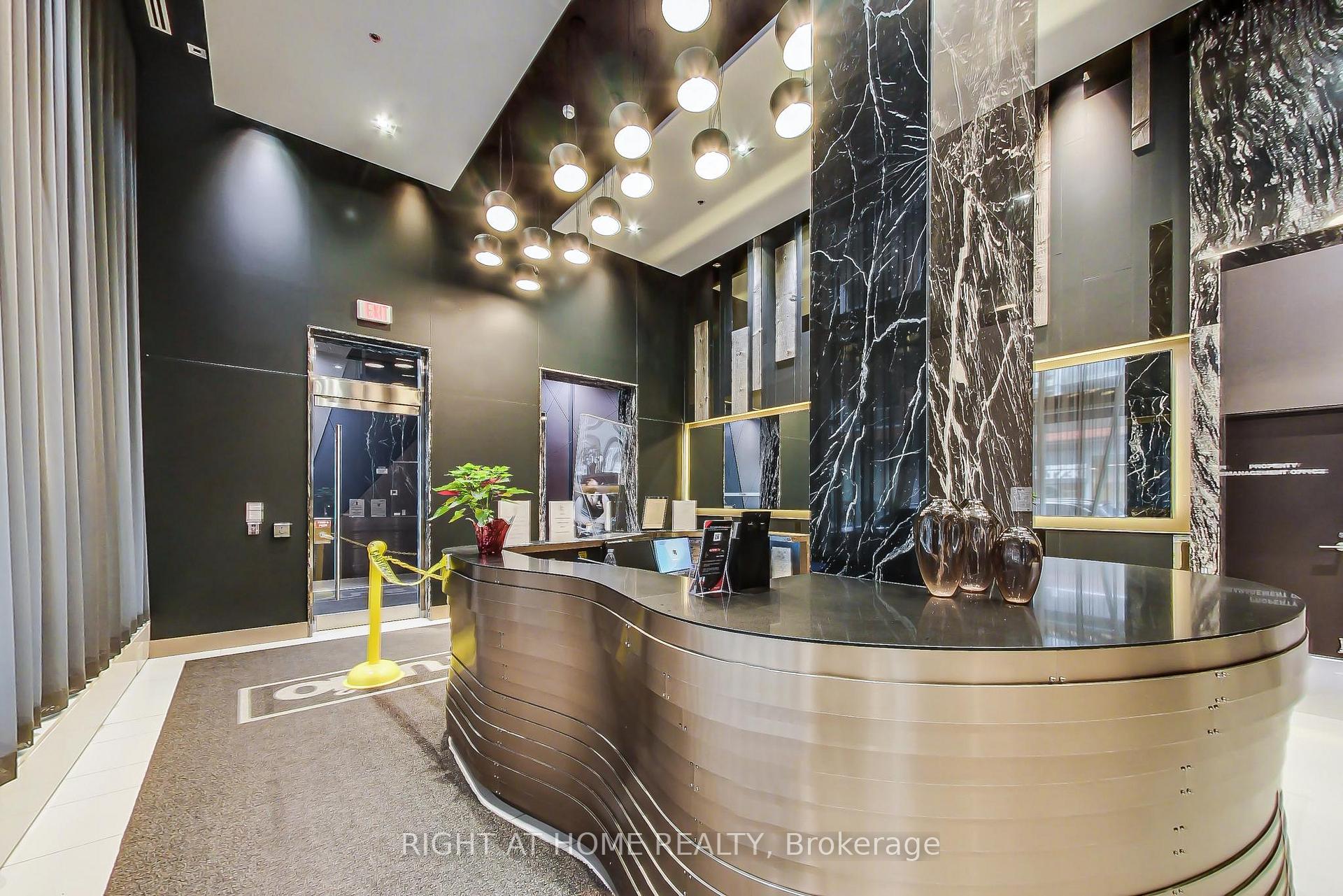 30 Nelson Street PH102, Toronto Unit: PH102