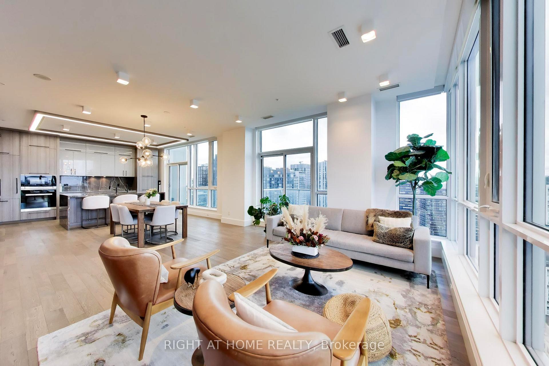 30 Nelson Street PH102, Toronto Unit: PH102