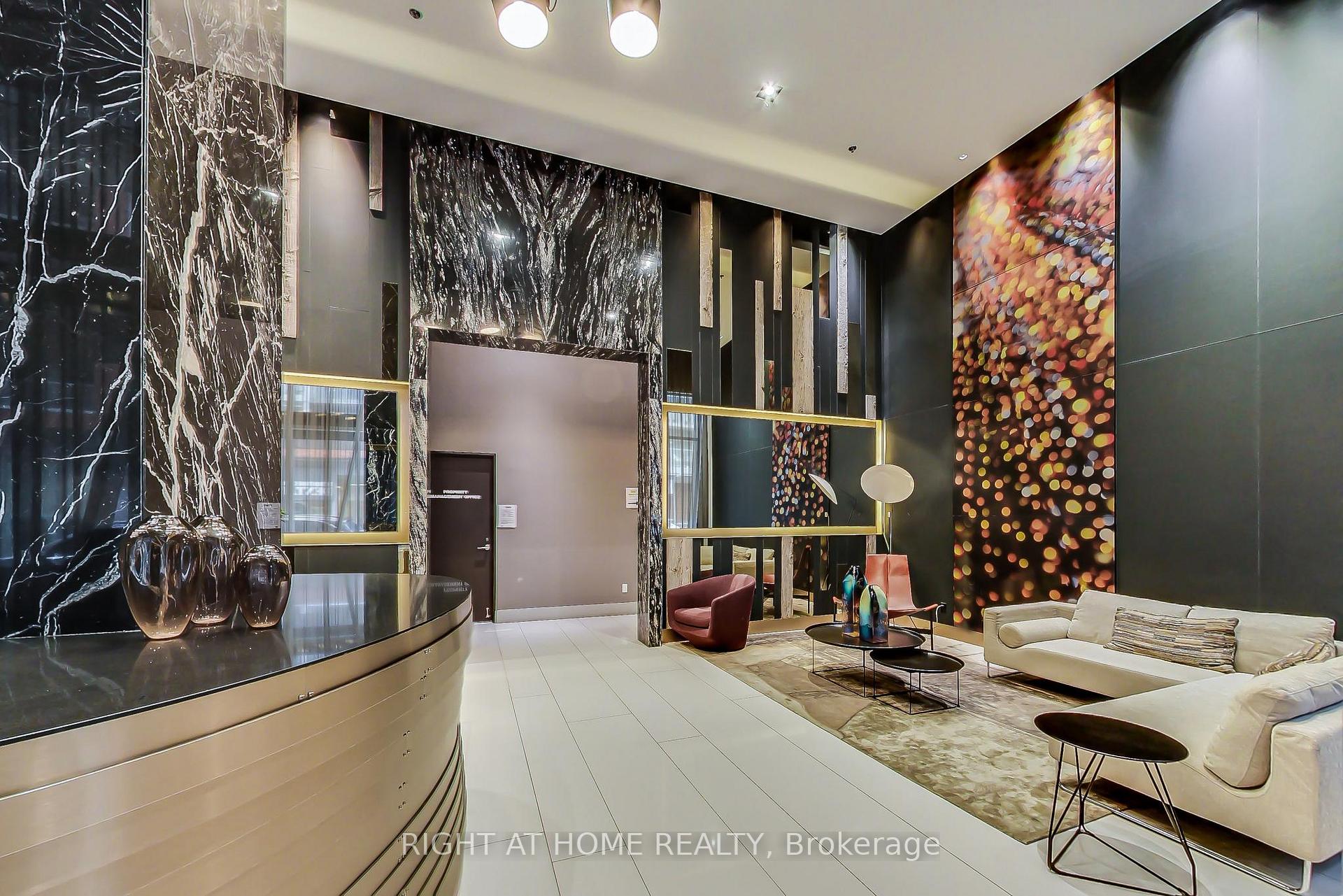 30 Nelson Street PH102, Toronto Unit: PH102