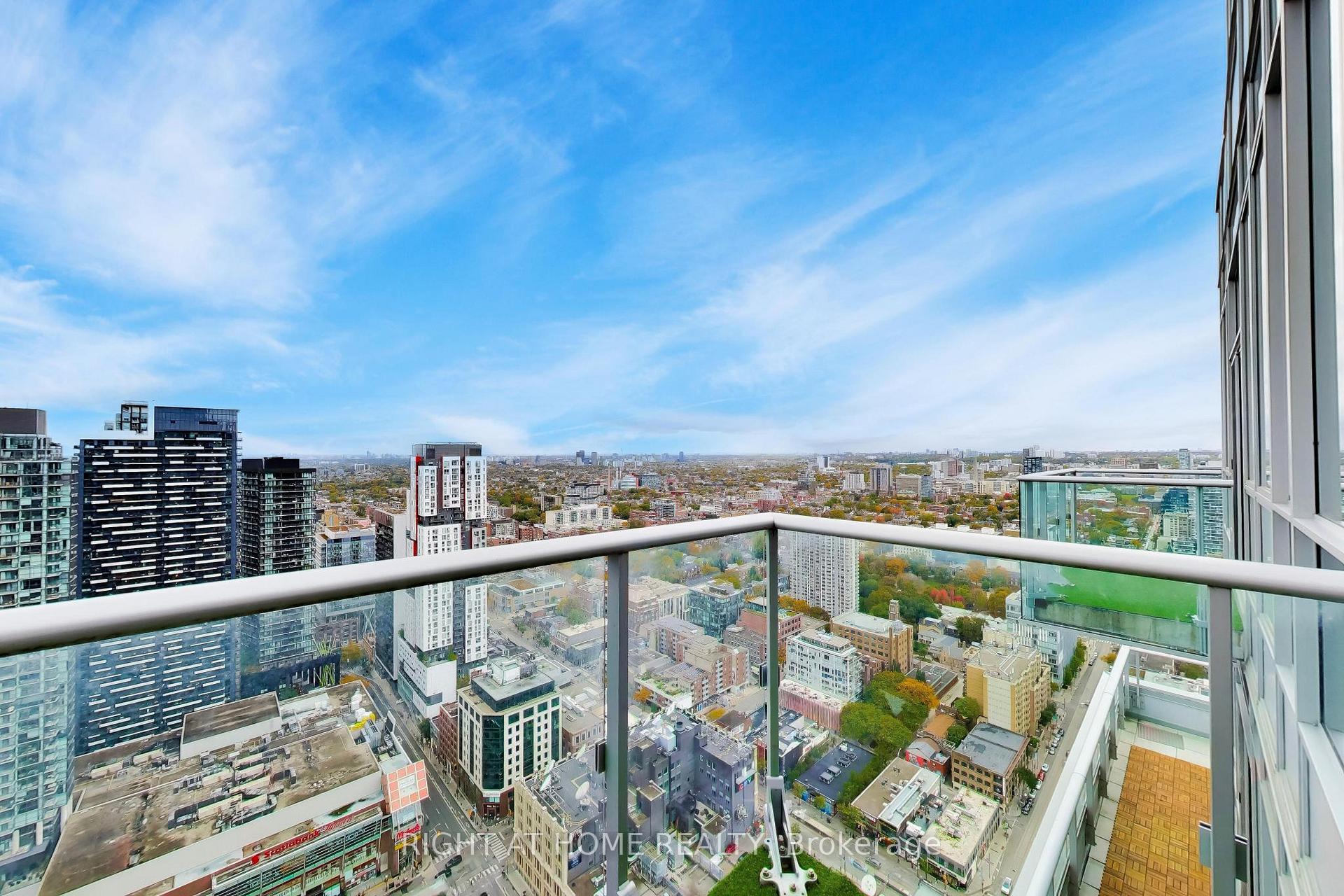 30 Nelson Street PH102, Toronto Unit: PH102