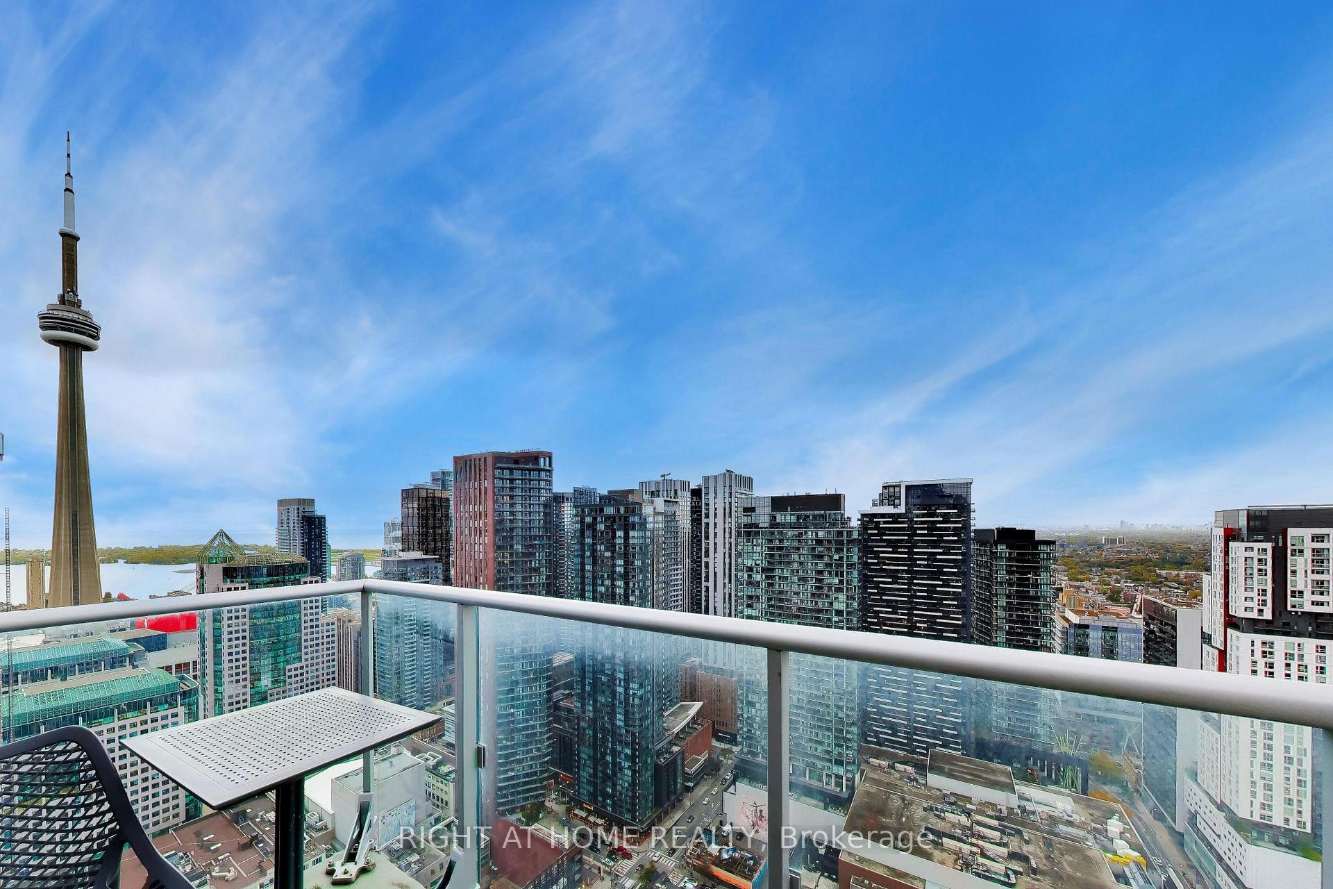 30 Nelson Street PH102, Toronto Unit: PH102