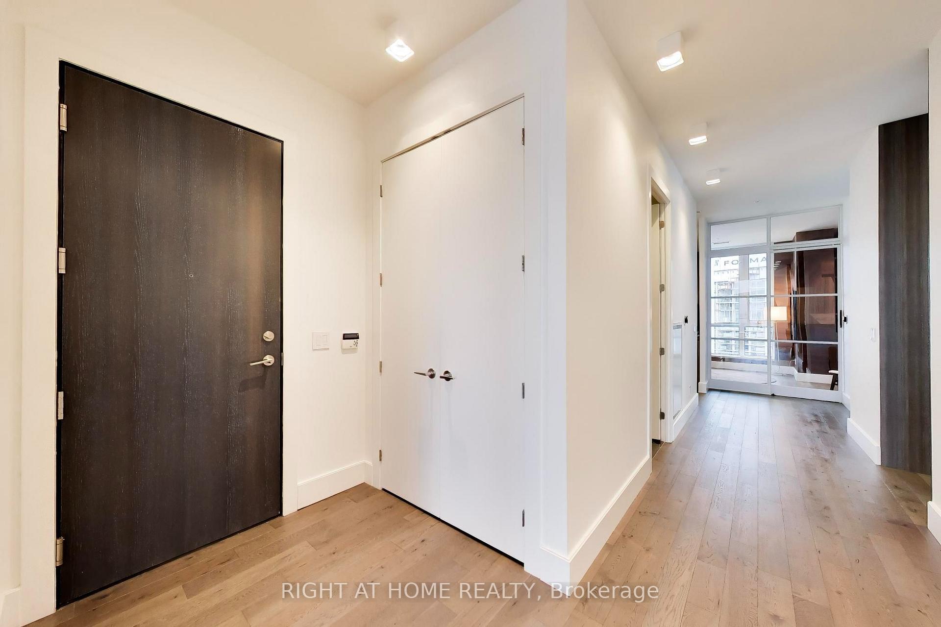30 Nelson Street PH102, Toronto Unit: PH102