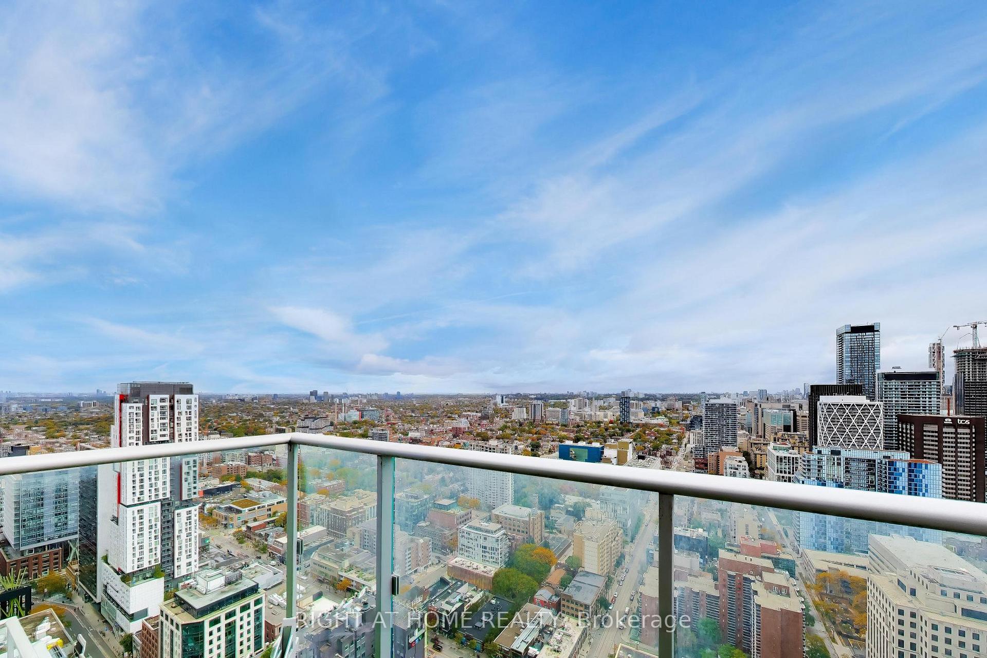 30 Nelson Street PH102, Toronto Unit: PH102