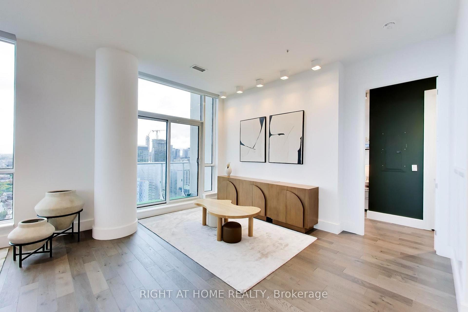 30 Nelson Street PH102, Toronto Unit: PH102
