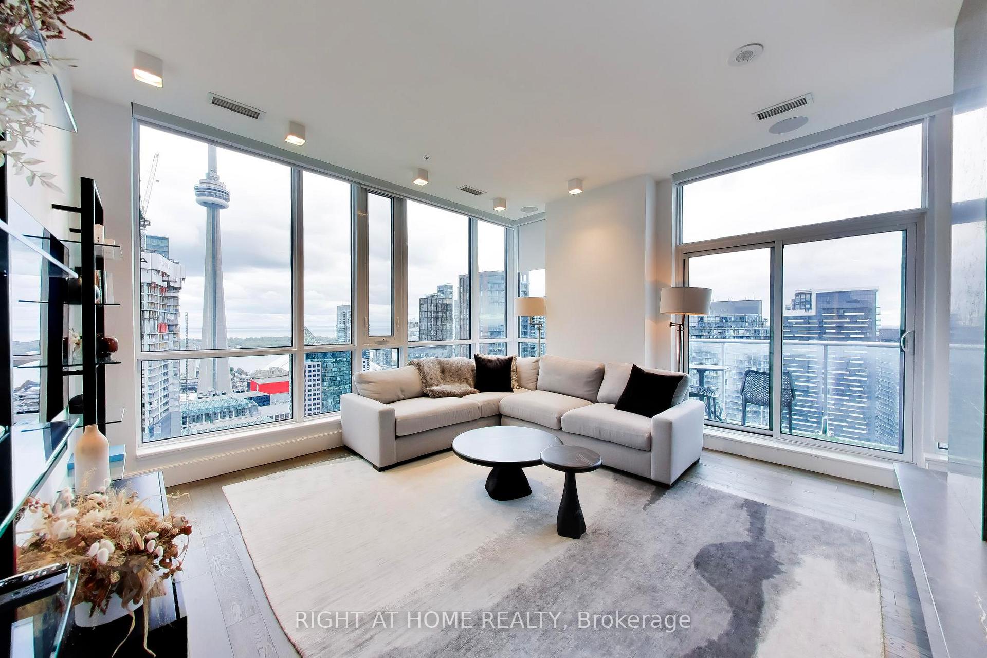30 Nelson Street PH102, Toronto Unit: PH102