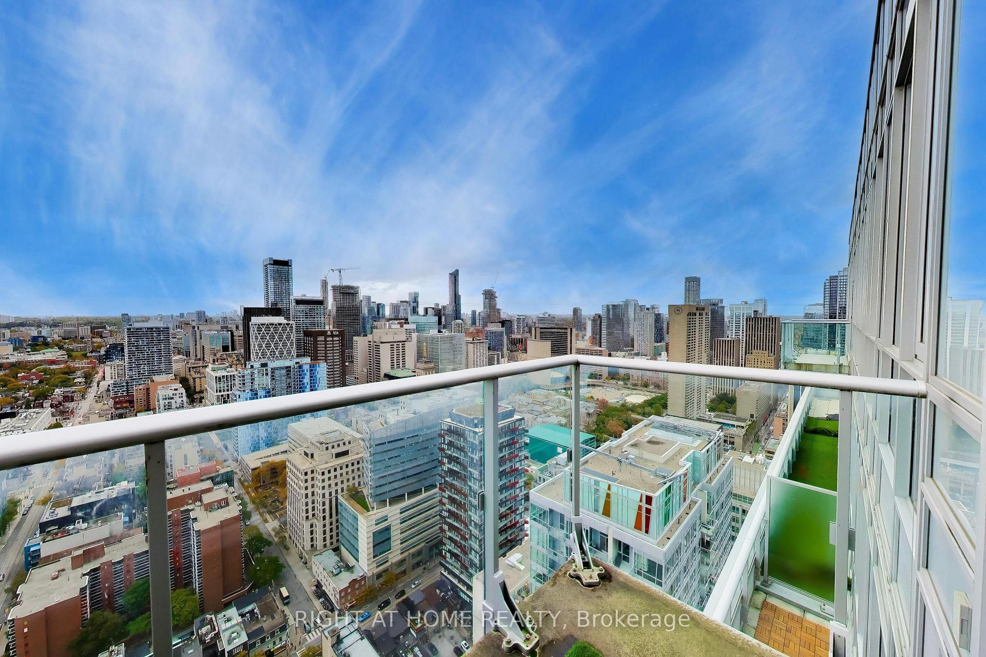 30 Nelson Street PH102, Toronto Unit: PH102