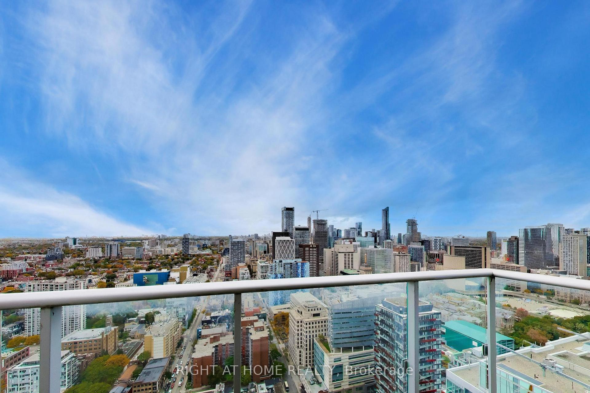 30 Nelson Street PH102, Toronto Unit: PH102