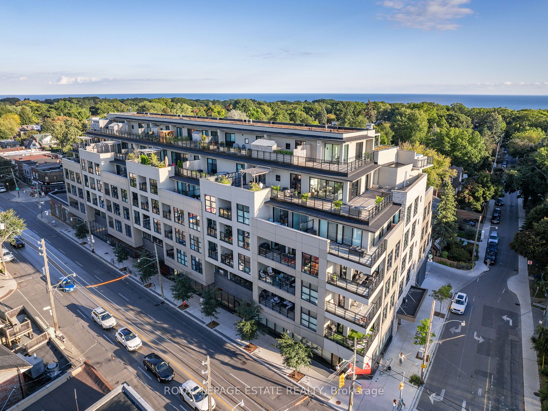 365 Beech Ave Unit: PH 1