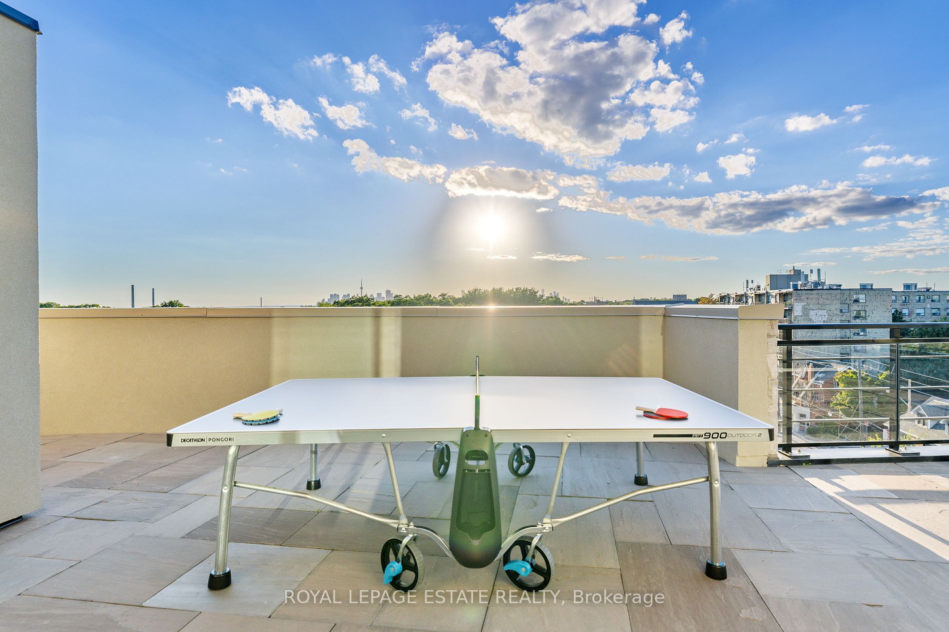 365 Beech Ave Unit: PH 1