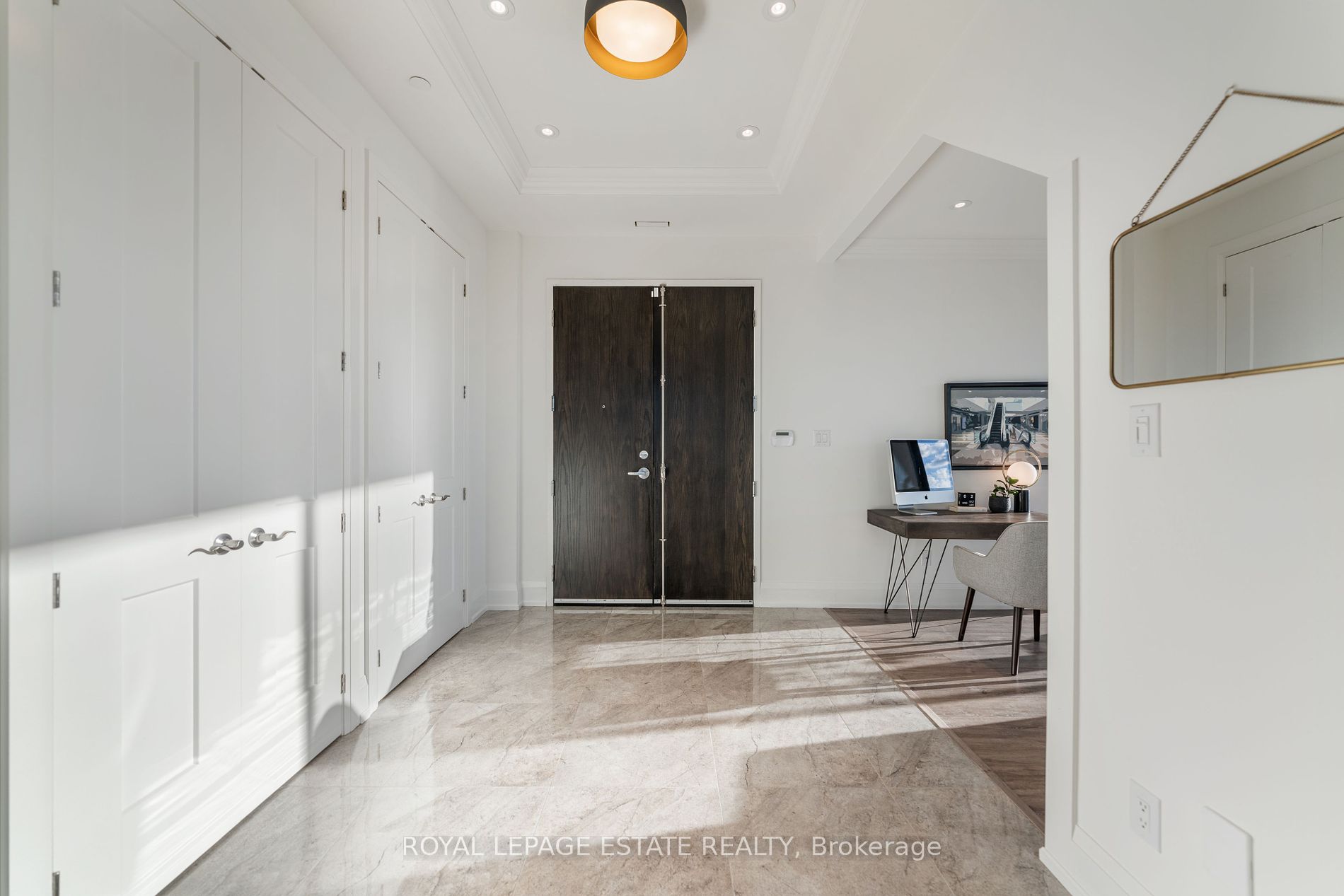 365 Beech Ave Unit: PH 1