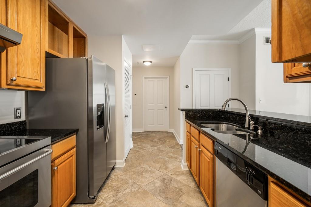 1101 Juniper Street NE Unit 411
