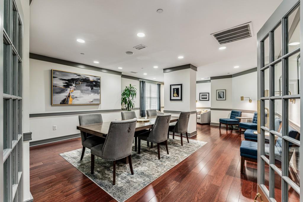 1101 Juniper Street NE Unit 411