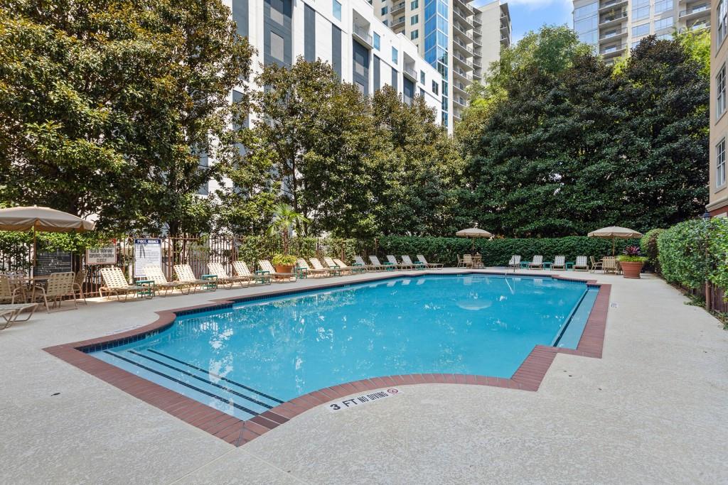 1101 Juniper Street NE Unit 411