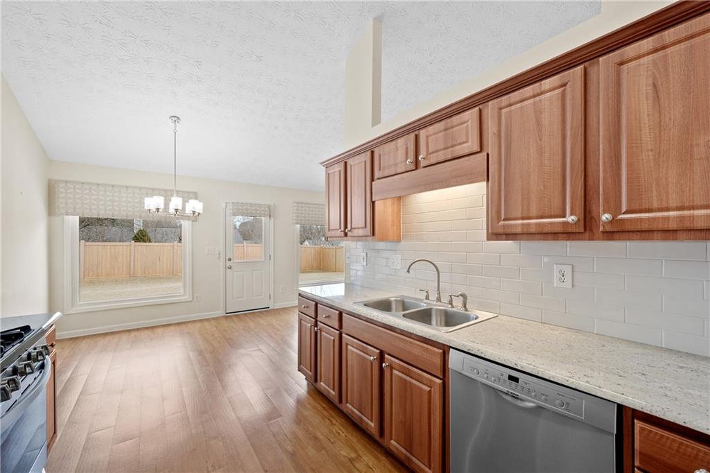 4137 Lawhon Court
