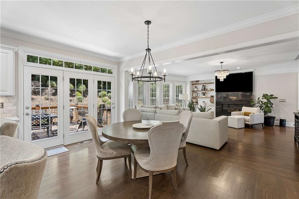 10 Collins Lake Place