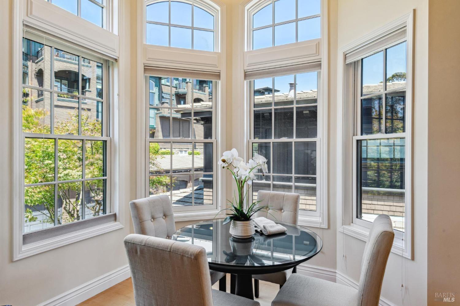 41 De Silva Island Dr