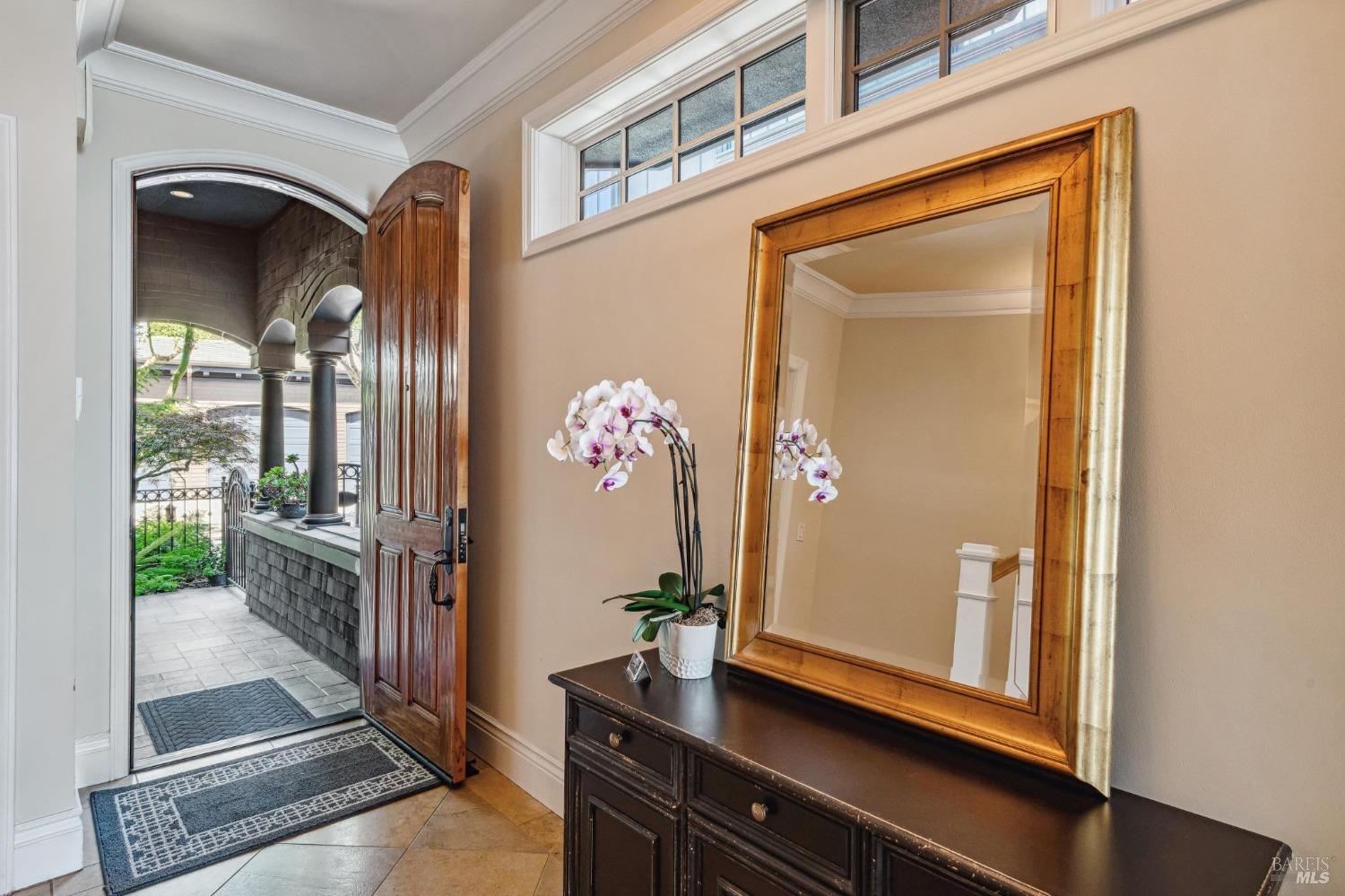 41 De Silva Island Dr