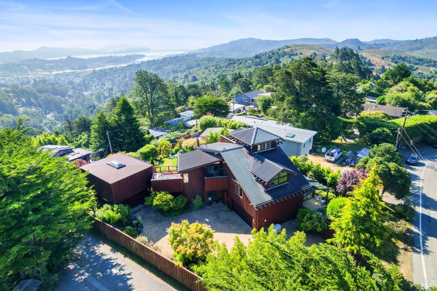 390 Panoramic Hwy Mill Valley Ca 94941 325034969