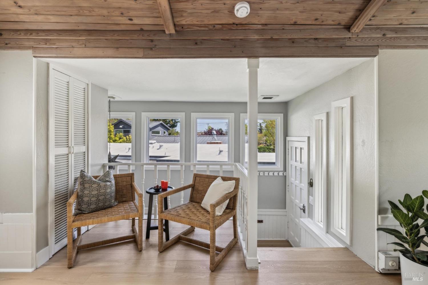 239 Sycamore Avenue Ave