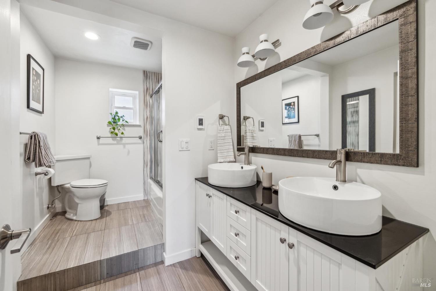 239 Sycamore Avenue Ave