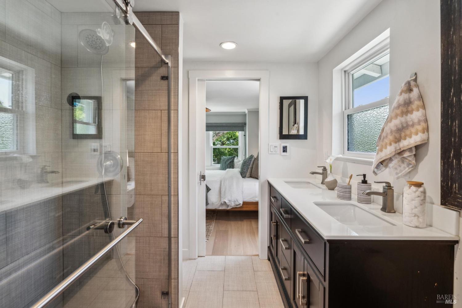 239 Sycamore Avenue Ave