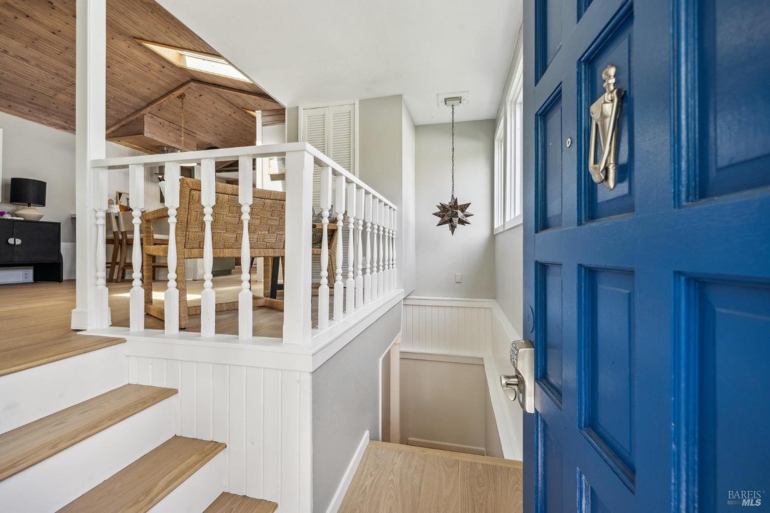 239 Sycamore Avenue Ave