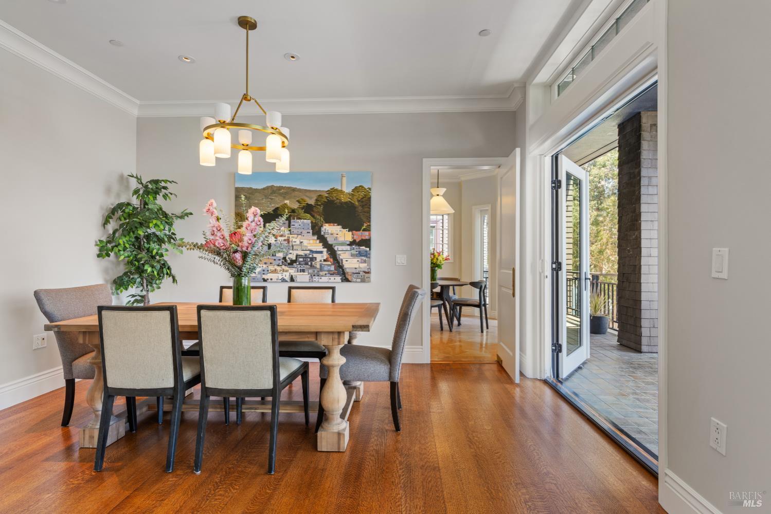 62 De Silva Island Dr