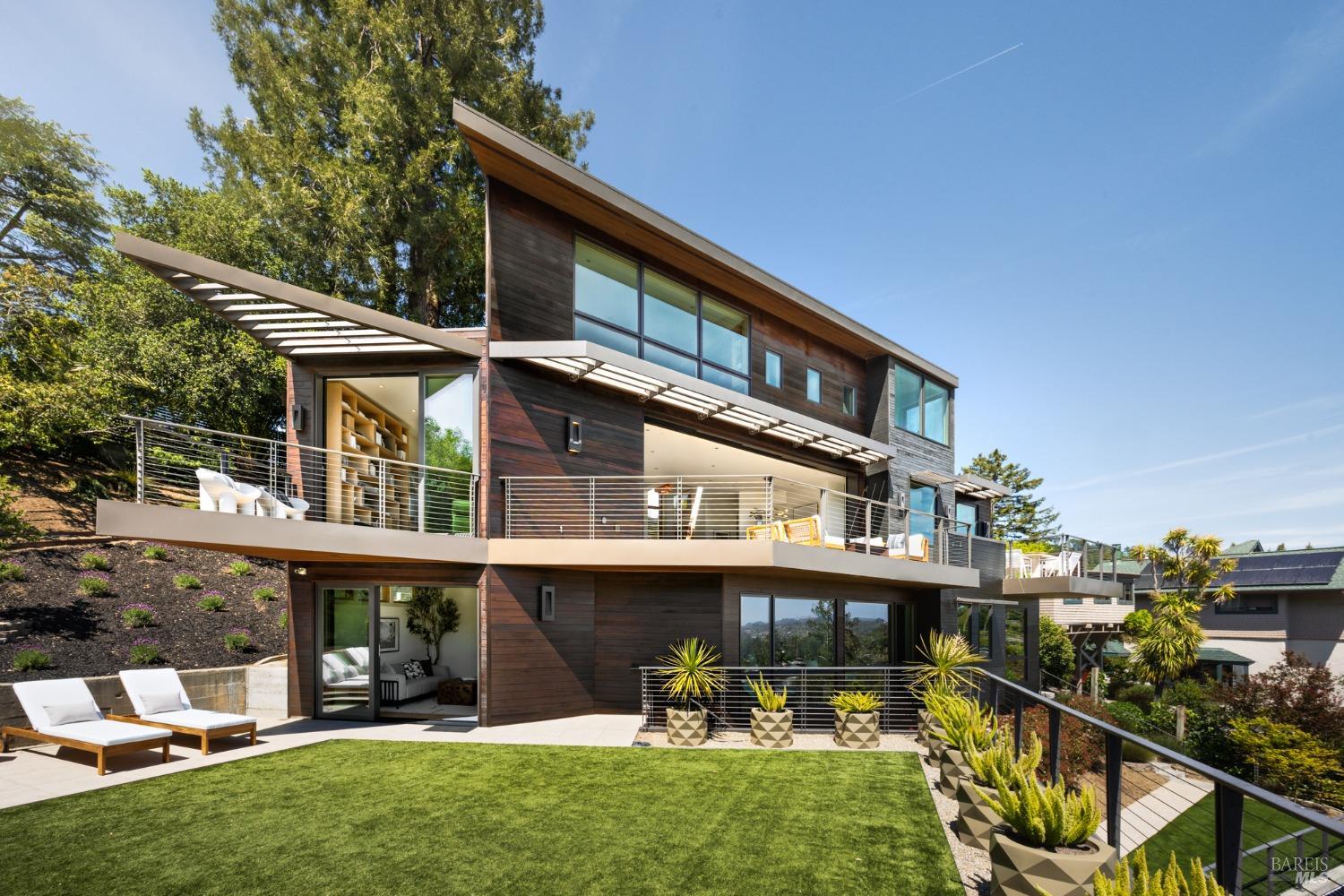 2 Upper Alcatraz Pl