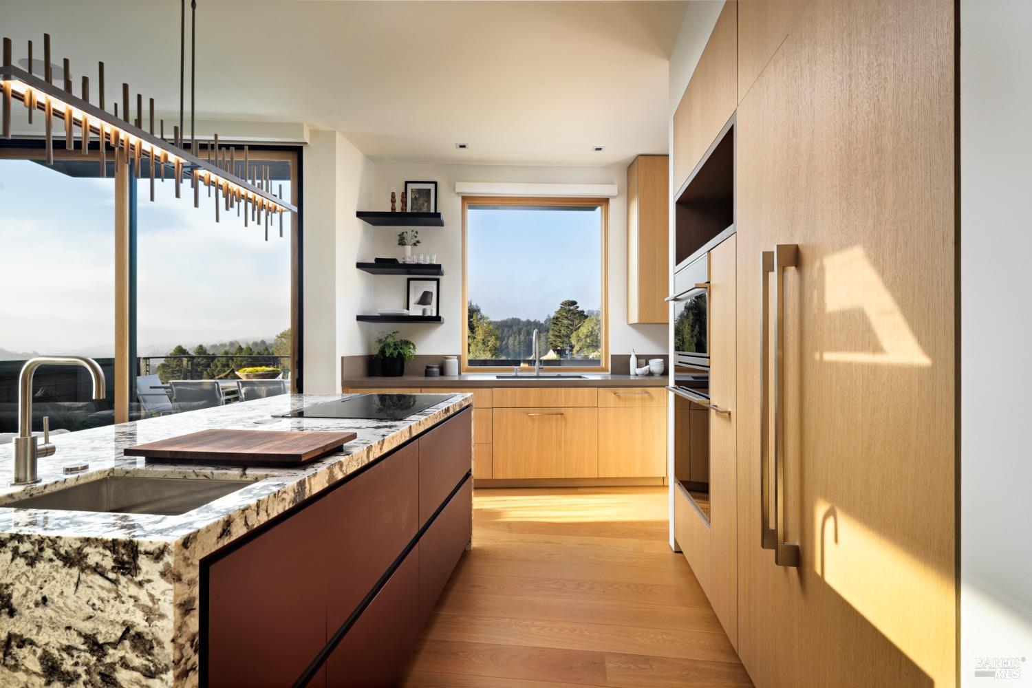 2 Upper Alcatraz Pl